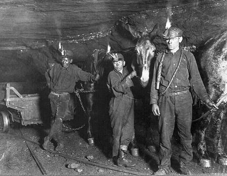 Child Coal Miners (1908)