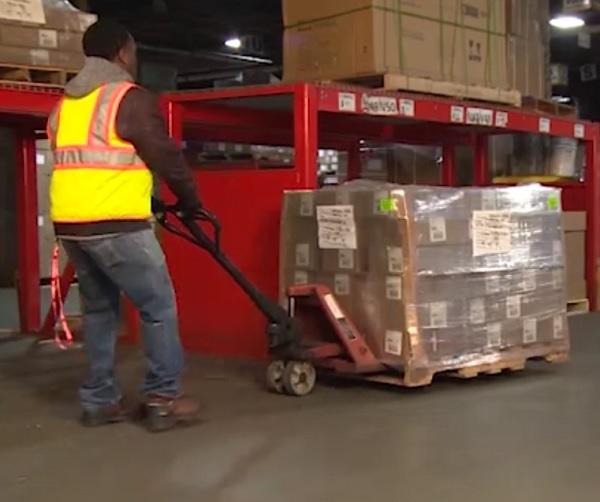 Safe Manual Pallet Jack Operation How to Prevent Workplace Injuries
